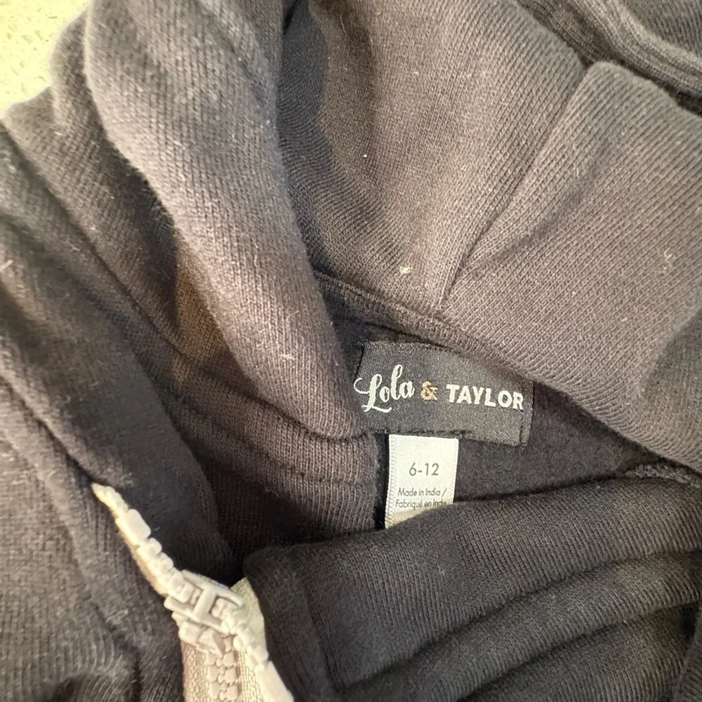 High-End 6–12M Baby Bundle | Patagonia, Roots, PBK Disney, Whistle & Flute, Zara - Picture 9 of 14